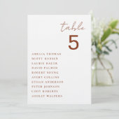 Minimalistische huwidentafel zitkaart kaart (Staand voorkant)