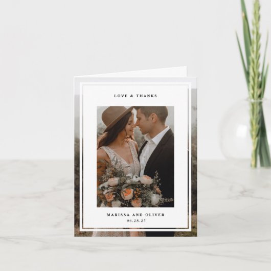 Minimalistische ingelijste foto gevouwen bruiloft bedankkaart (Voorkant)