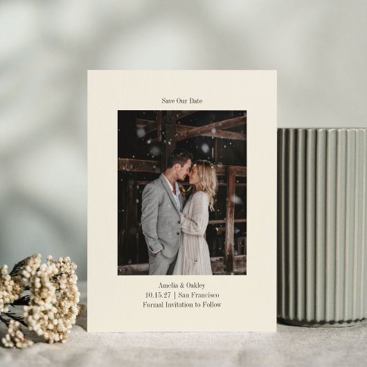 Minimalistische Ivoren Ecru Elegante Trouwfoto op  Save The Date