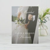 Minimalistische 'Just Married 2 Photo QR Code' Huw Aankondiging (Staand voorkant)