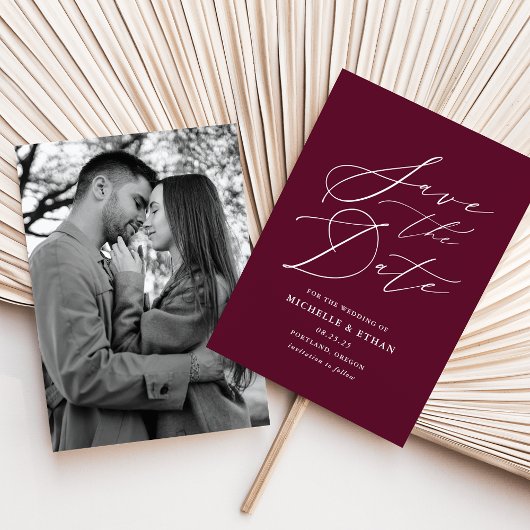 Minimalistische kalligrafie bordeaux foto save the date