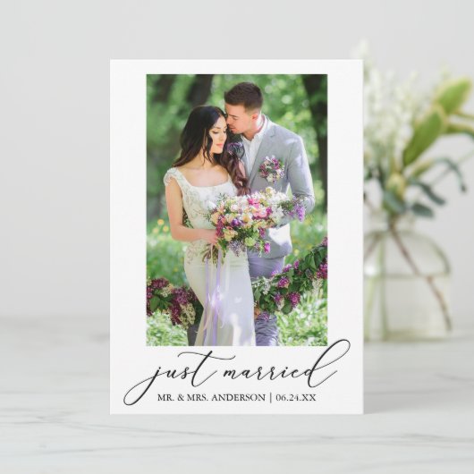 Minimalistische kalligrafie Foto Net Getrouwd Trou Aankondiging (Staand voorkant)