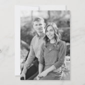 Minimalistische kalligrafie script stoffig blauwe  save the date (Achterkant)