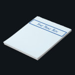 Minimalistische kantoor handmatige notities navy n notitieblok<br><div class="desc">Handy Note Pad for Home of Kantoor minimalist lichtblauwe pagina's met jaloezie blauw naamvak en naamtekst Aanpassen met jouw naam of tekst om deze speciaal voor u te maken! 2 maten beschikbaar U kunt VanOmmeren design overdragen naar andere Zazzle producten!</div>