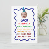 Minimalistische kleurrijke 2e verjaardag uitnodigi kaart (Staand voorkant)