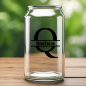 Minimalistische letter Q Monogram en aangepaste na Blikvorm Glas