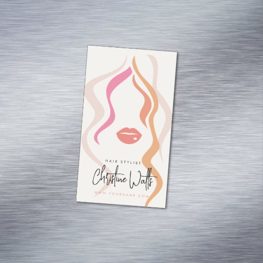 Minimalistische lichte perzik haarstylist golvend  magnetisch visitekaartje (Voorbeeld)