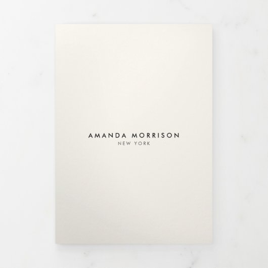 Minimalistische luxe boutique ivoor brochure drieluik kaart (Cover)