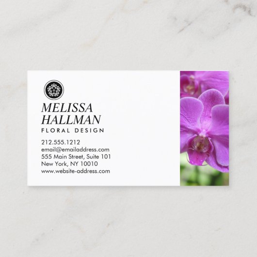 Minimalistische Luxe Floral Logo met Paarse Orchid Visitekaartje (Achterkant)