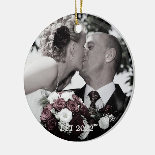 Minimalistische Magnolia Flower Weduwfoto Monogram Keramisch Ornament (Links)