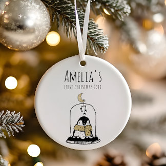 Minimalistische met de hand getekende eerste kerst keramisch ornament