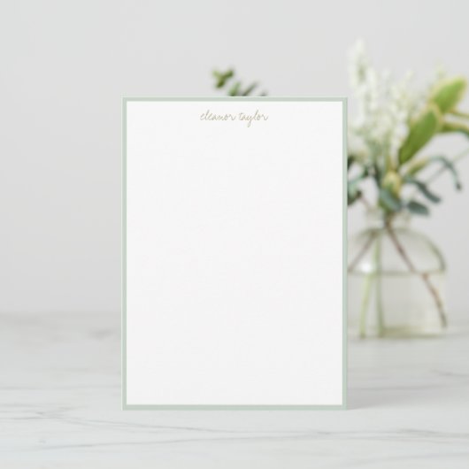 Minimalistische Mint Sage Persoonlijke Script Naam Notitiekaartje (Staand voorkant)