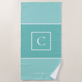 Minimalistische mintblauwe monogram personalisatie strandlaken