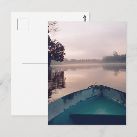 Minimalistische Misty Boat op de Borneo Travel Fot Briefkaart (Voorkant / Achterkant)