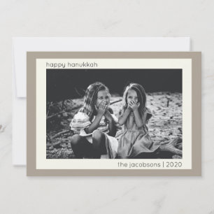 Minimalistische Modern Taupe Hanukkah Foto Feestdagenkaart