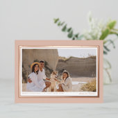 Minimalistische moderne beige roze 1 foto realisti folie feestdagenkaart (Staand Voorkant)