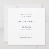 Minimalistische moderne blauwe tekstfoto Sla de da Save The Date (Achterkant)