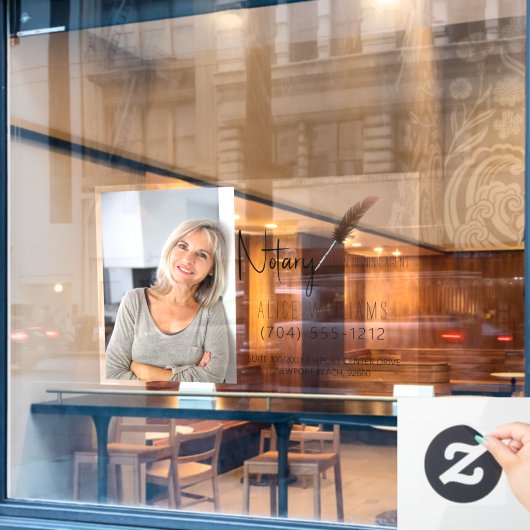 Minimalistische moderne bruine en witte notaris fo raamsticker (Cafe Raam)