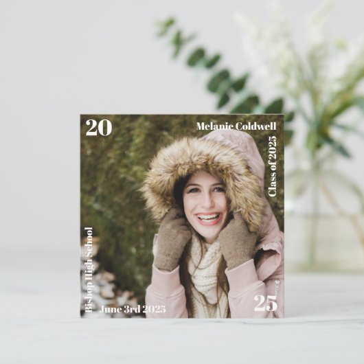 Minimalistische moderne fotocollage Afstuderen Aankondiging (Staand voorkant)
