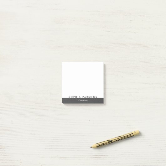Minimalistische moderne gepersonaliseerde post die post-it® notes (Op bureau)