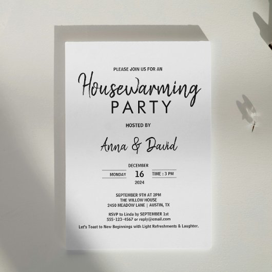 Minimalistische moderne housewarming party zwart e kaart