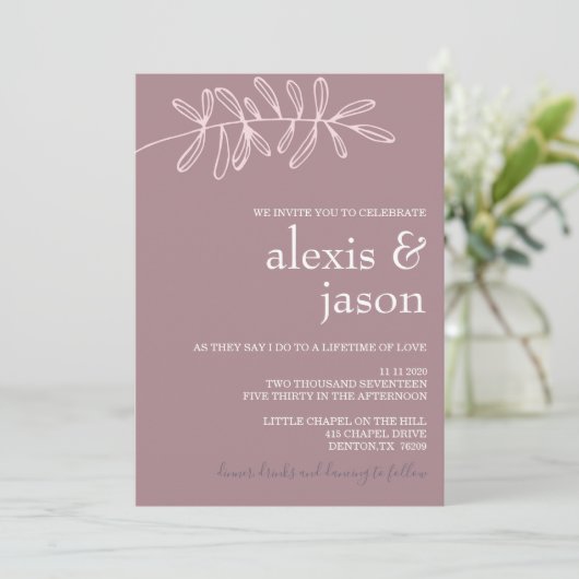 Minimalistische moderne Mauve Bloemen bruiloft Kaart (Staand voorkant)