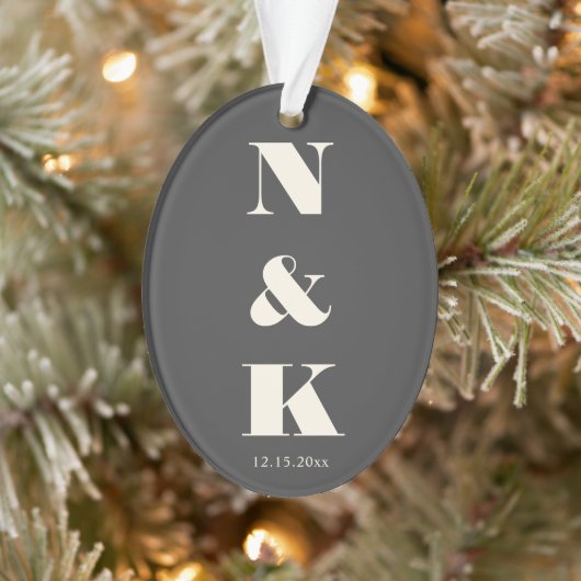 Minimalistische moderne monogram zwarte en witte t ornament (Boom)