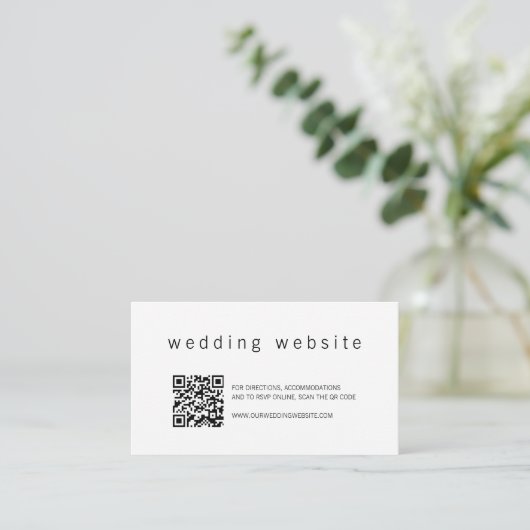Minimalistische moderne QR-code voor bruiloft met Informatiekaartje (Staand voorkant)