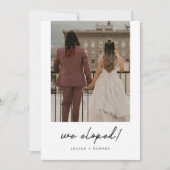 Minimalistische moderne script foto bruiloft Elope Aankondiging (Voorkant)