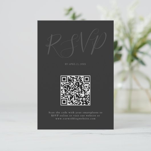 Minimalistische moderne script typografie bruiloft RSVP kaartje (Staand voorkant)