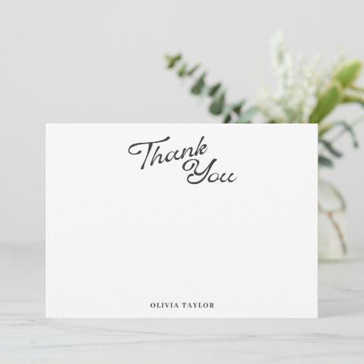 Minimalistische moderne witte retro script baby sh bedankkaart (Staand voorkant)