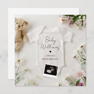 Minimalistische moderne zwangerschapsaankondiging kaart