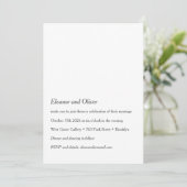 Minimalistische Moderne Zwart Wit Foto QR Huwelijk Kaart (Staand voorkant)