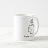 Minimalistische mok met bescherm je vrede (Voorkant rechts)