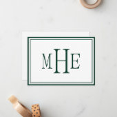 Minimalistische monogram donkergroen notitiekaartje (Voorkant / Achterkant in situ)