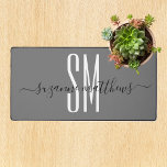 Minimalistische Monogram Initialen Kalligrafie Bureaumat<br><div class="desc">Dit ontwerp werd gecreeerd door digitale kunst. Het kan op het gebied worden gepersonaliseerd dat door de foto en/of de tekst te veranderen wordt verstrekt. Of het kan worden aangepast door de klik te kiezen om de andere optie aan te passen en de kleur op de achtergrond te verwijderen of...</div>