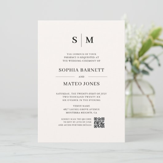 Minimalistische Monogram Ivoor Foto QR Code Trouwe Kaart (Staand voorkant)