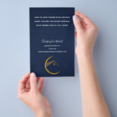 Minimalistische Navy Blau Onroerend Goed Flyer (Hand)