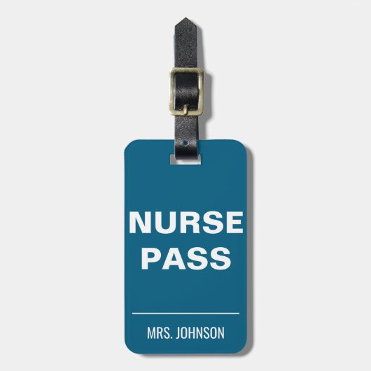 Minimalistische Nurse Pass - Bold Blue School Hall Bagagelabel (Voorkant verticaal)