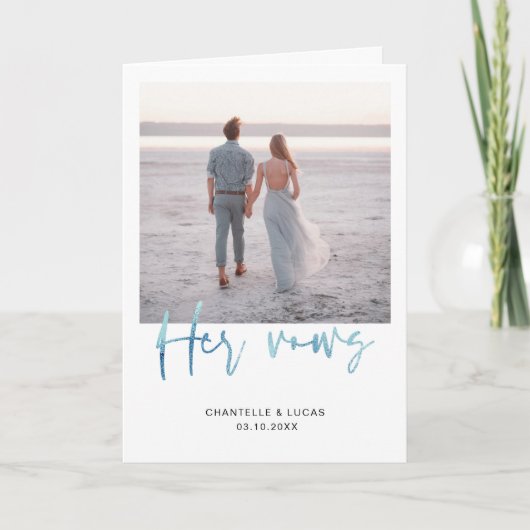 Minimalistische Ocean Blue Her Vows Kaart (Voorkant)