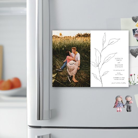 Minimalistische olijfbladgroen sparen de datum magnetische uitnodiging