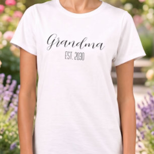 Minimalistische oma gevestigde zwarte scripttekst t-shirt