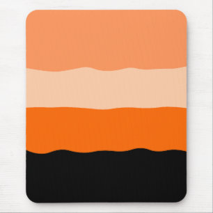 Minimalistische Oranje en zwarte Wavy strepen Muismat