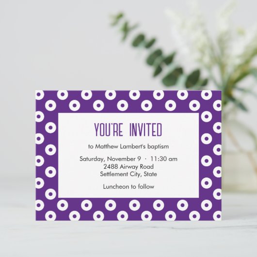 Minimalistische Paarse en witte Polka-Dot doop Kaart (Staand voorkant)