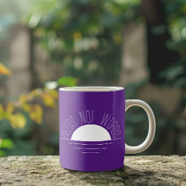 Minimalistische paarse witte zon inspirerend quote koffiemok