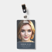 Minimalistische pasfoto met QR-code van werknemers Badge (Voorzijde met clip)