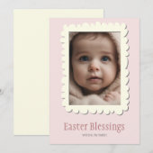 Minimalistische pastelgele foto Pasen Feestdagenkaart (Voorkant / Achterkant)