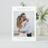 Minimalistische Periwinkle Wildflower Fotobruiloft Bedankkaart (Staand voorkant)