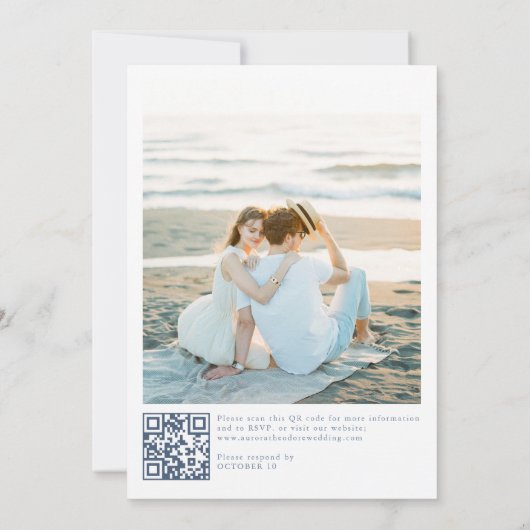 Minimalistische Periwinkle Wildflower QR Code Wedd Kaart (Achterkant)