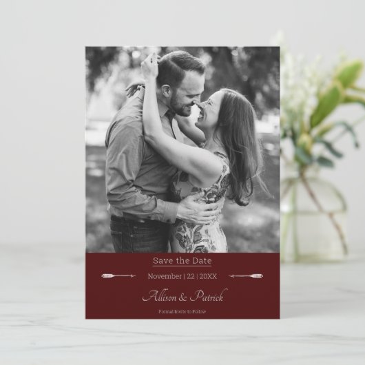 Minimalistische Pijlen Foto | Rood Save The Date (Staand voorkant)